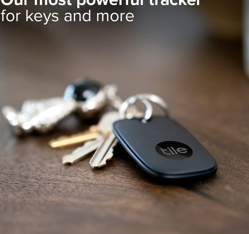 a tile tracker on a keychain