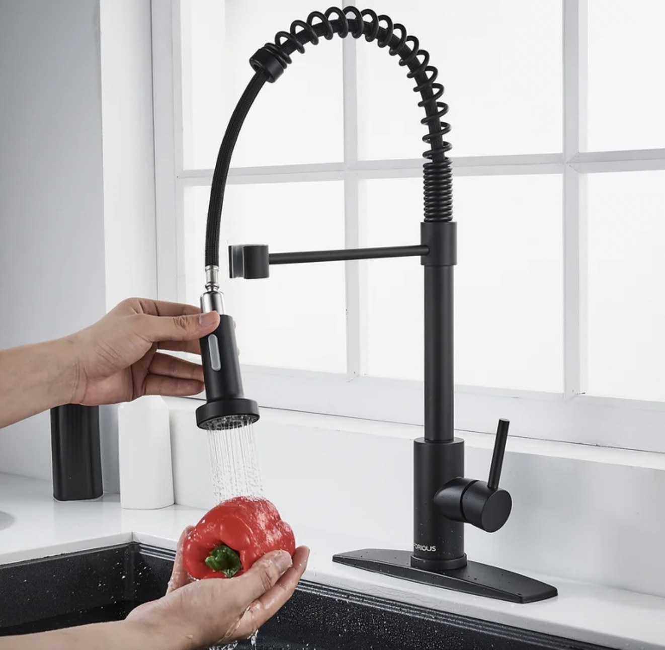 Pull down faucet