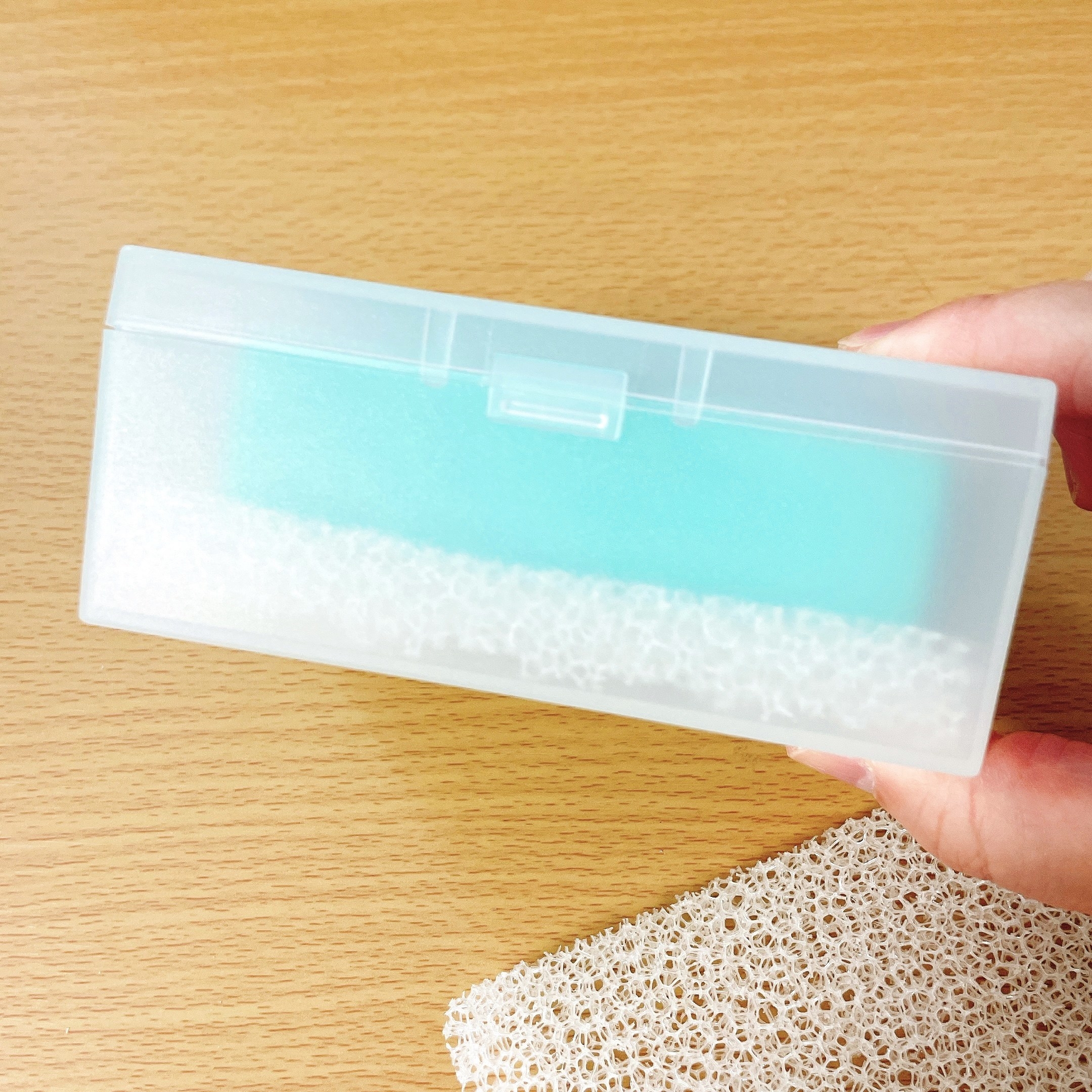 無印良品のおすすめアイテム「ポリプロピレン小物ケース・L」