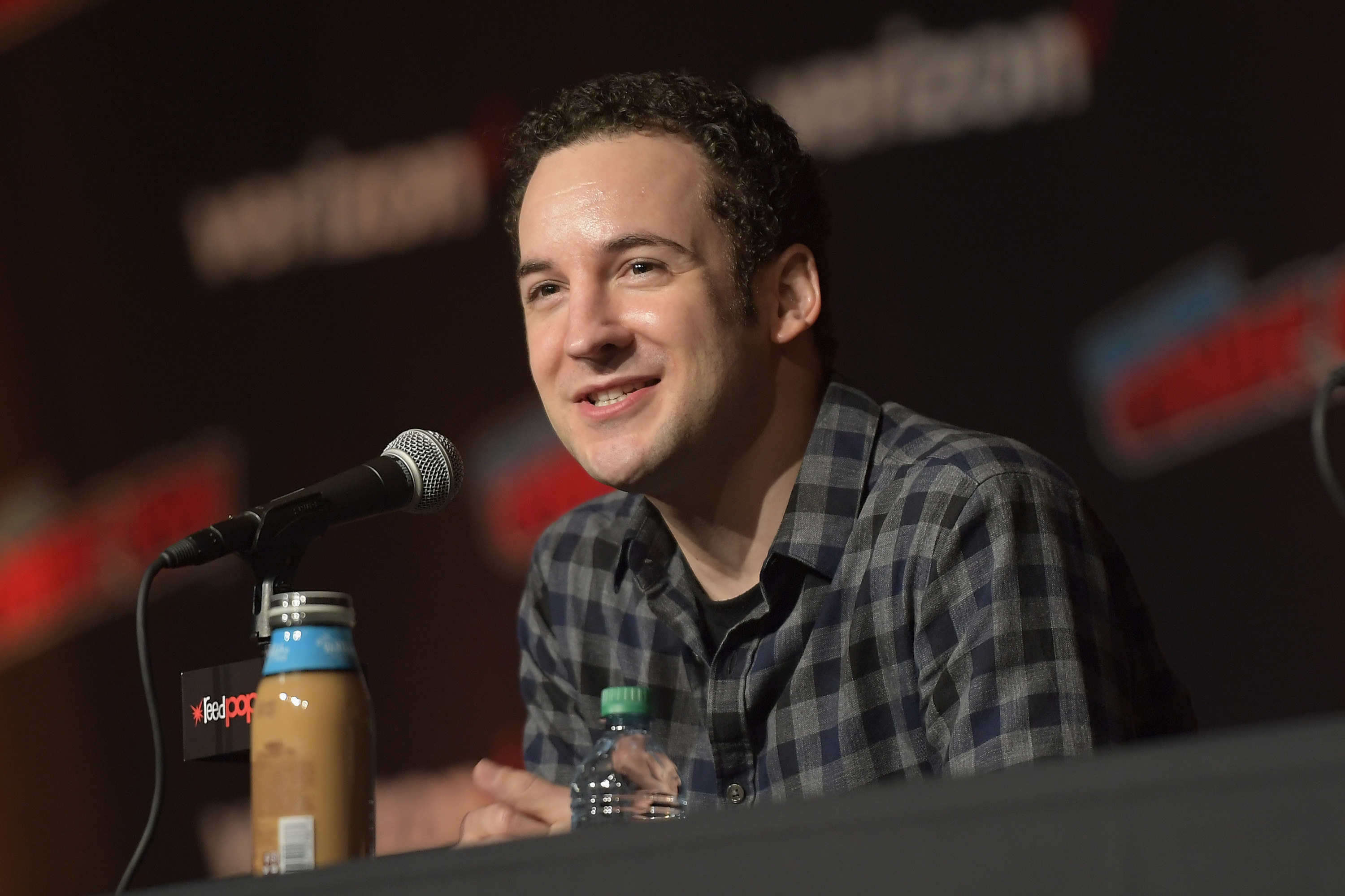 Ben Savage talks to the crowd at the Boy Meets World 25th Anniversary Reunion Panel at Comic Con on October 5, 2018