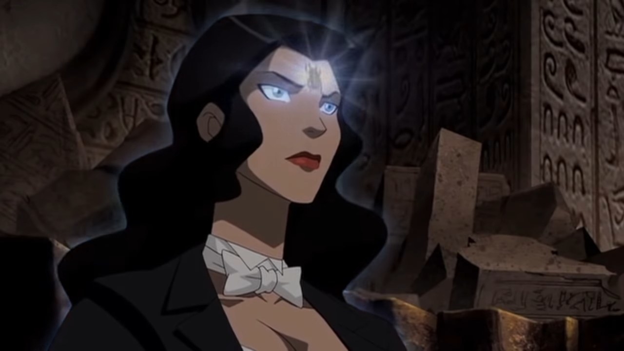 Zatanna with a glowing rune on her forehead in &quot;Young Justice&quot;