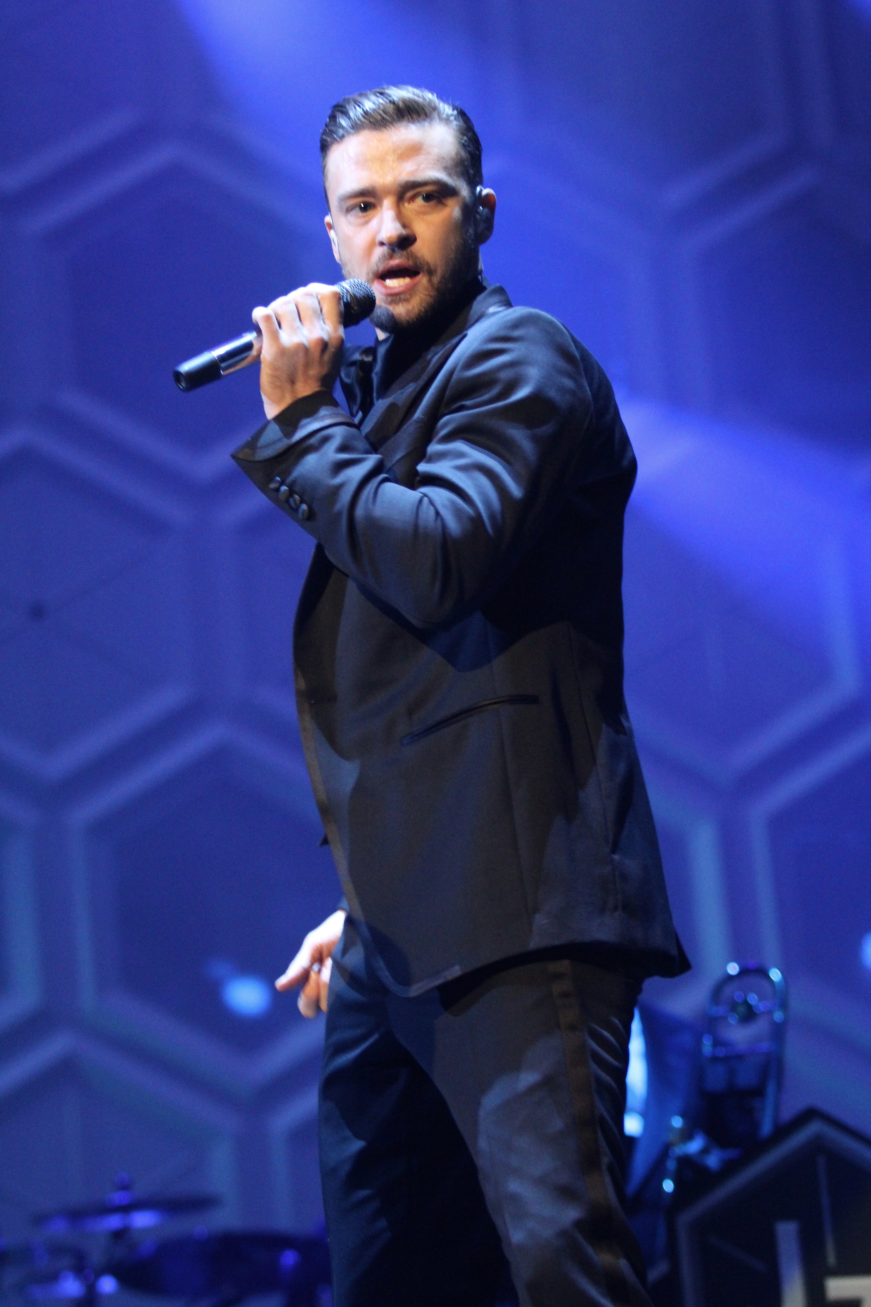 Timberlake performing