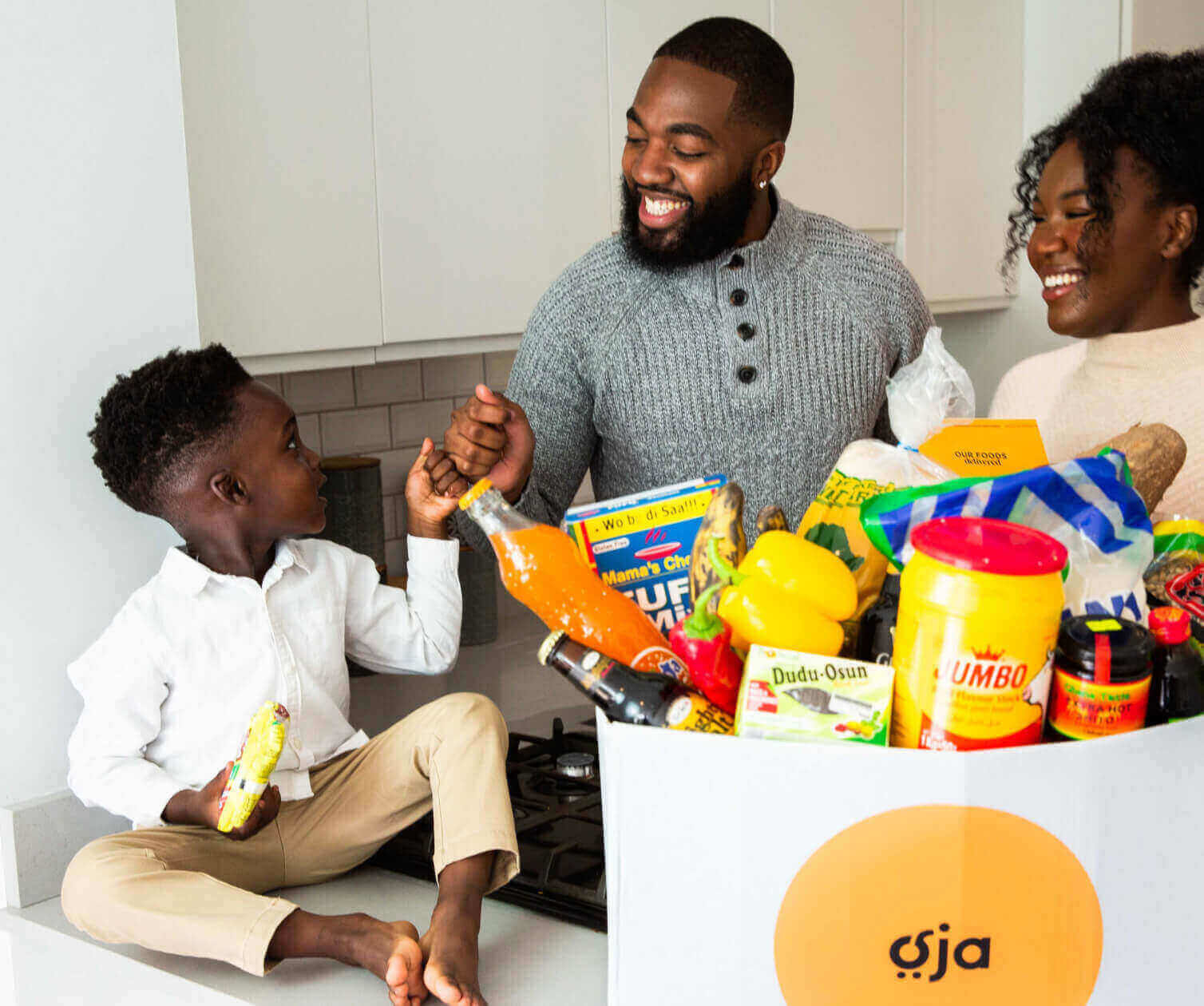 A family enjoying their oja delivery