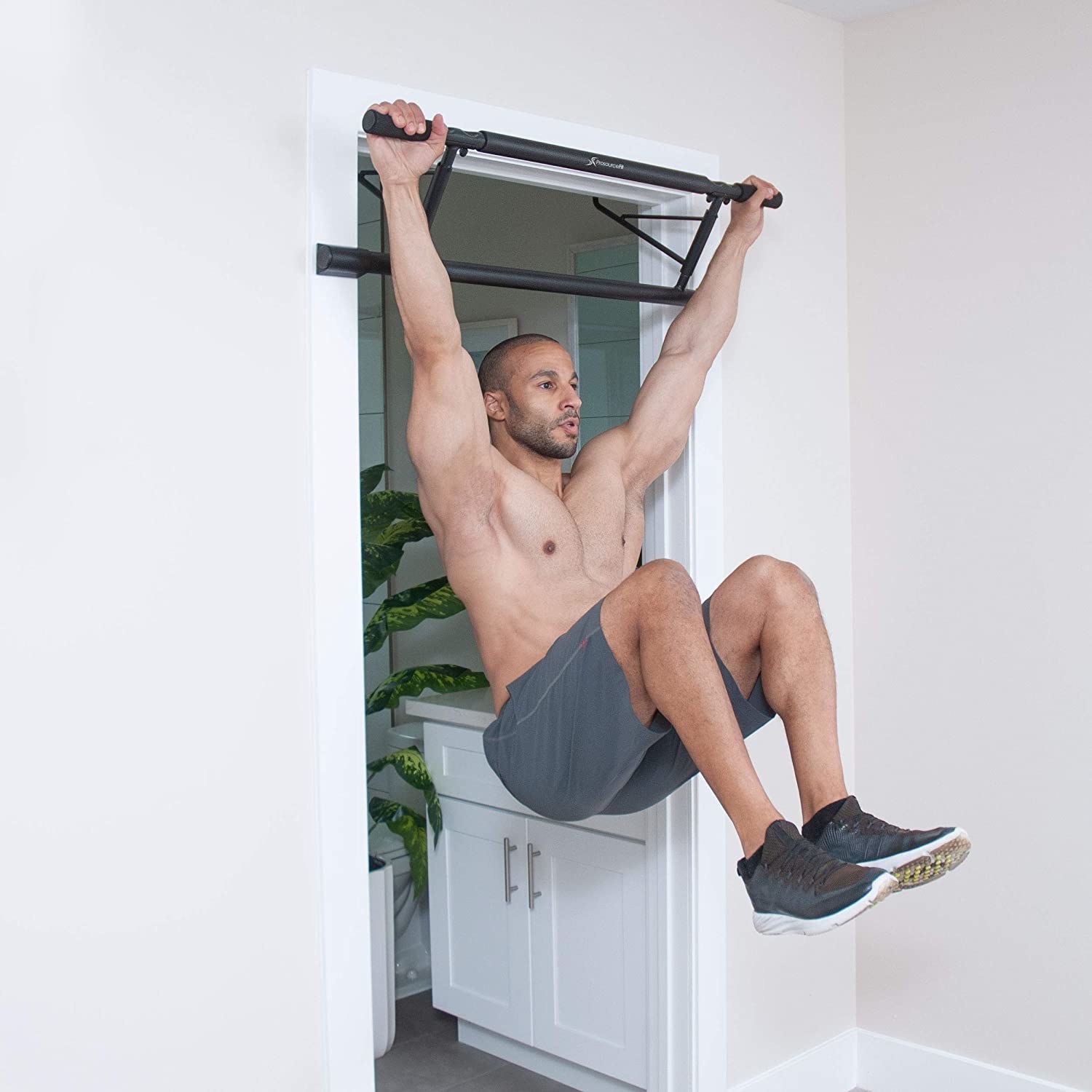 Small apartment best sale gym equipment