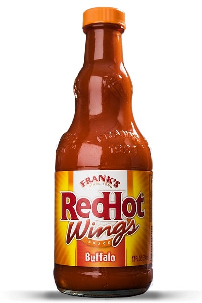 bottle of frank&#x27;s red hot wing sauce in buffalo flavor