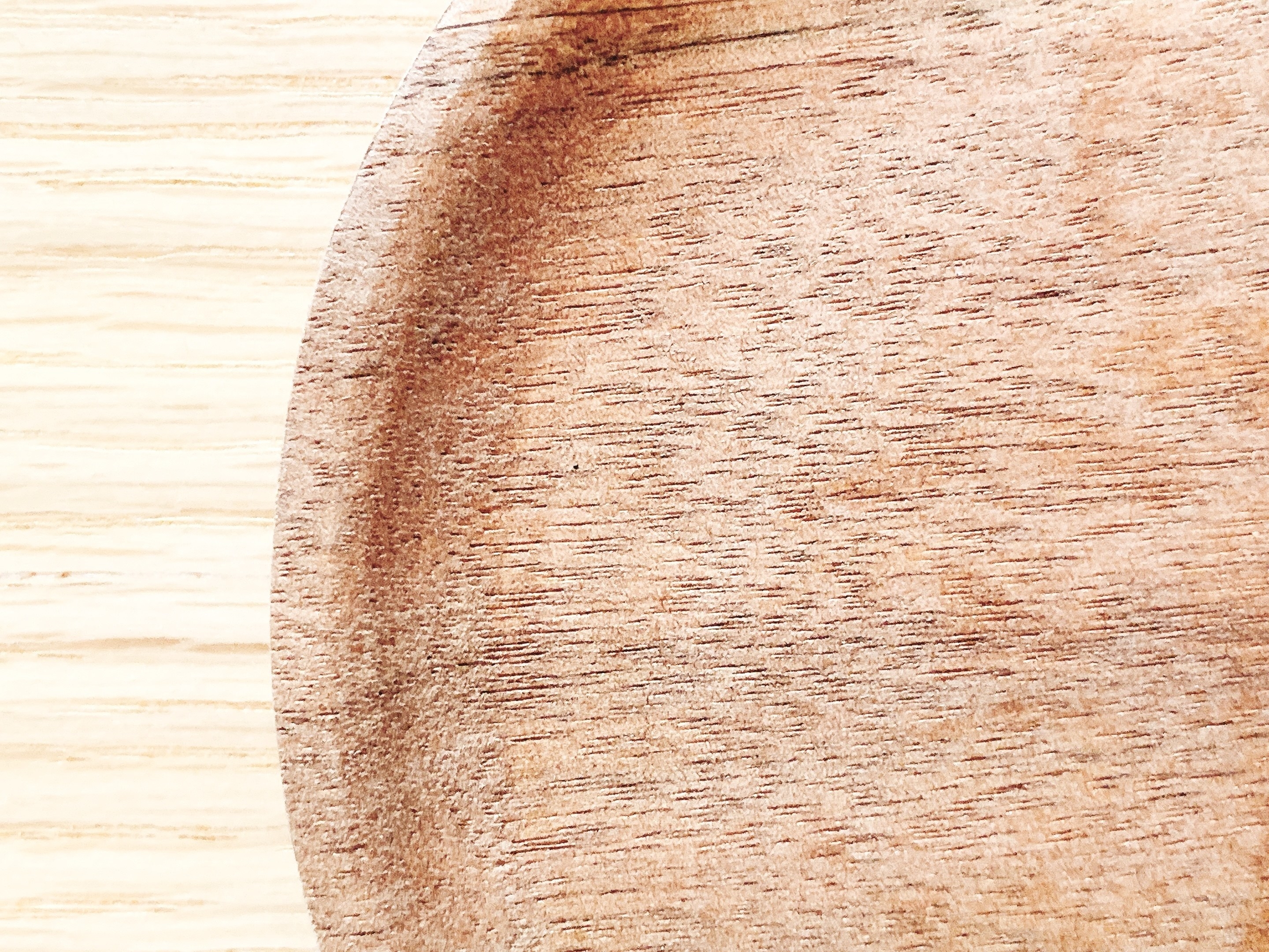 ニトリのおすすめの食器「カフェプレート（アカシア）」