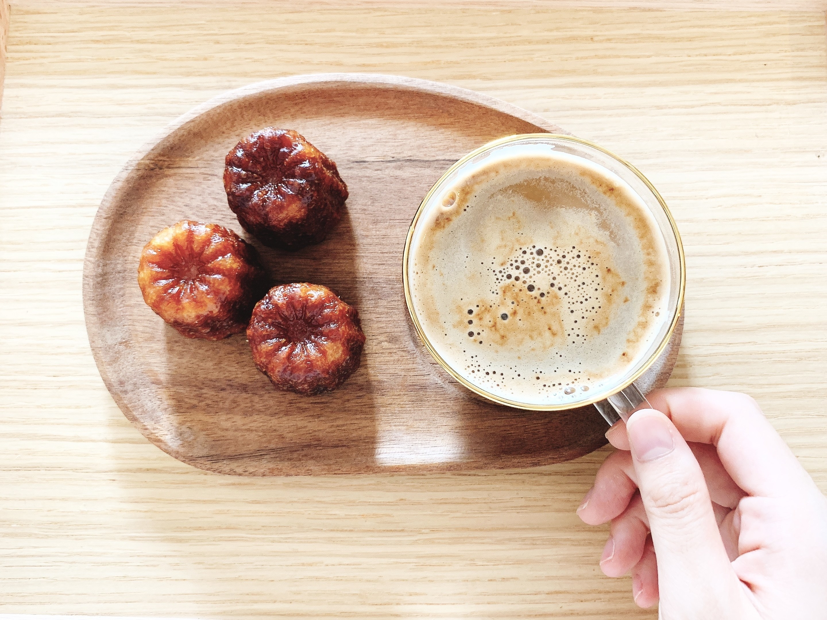 ニトリのおすすめの食器「カフェプレート（アカシア）」