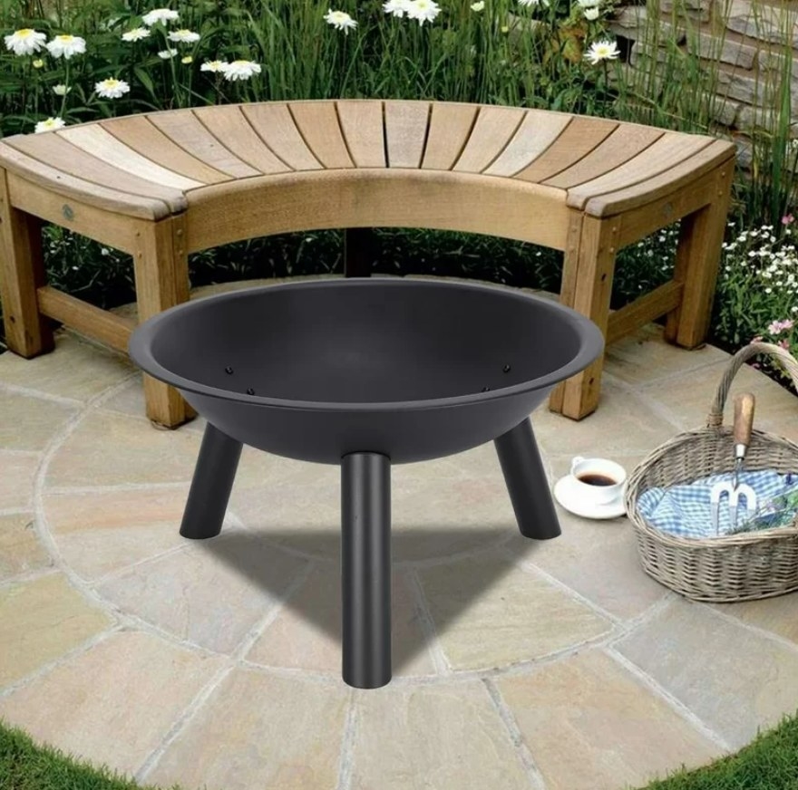 Black fire pit with three legs