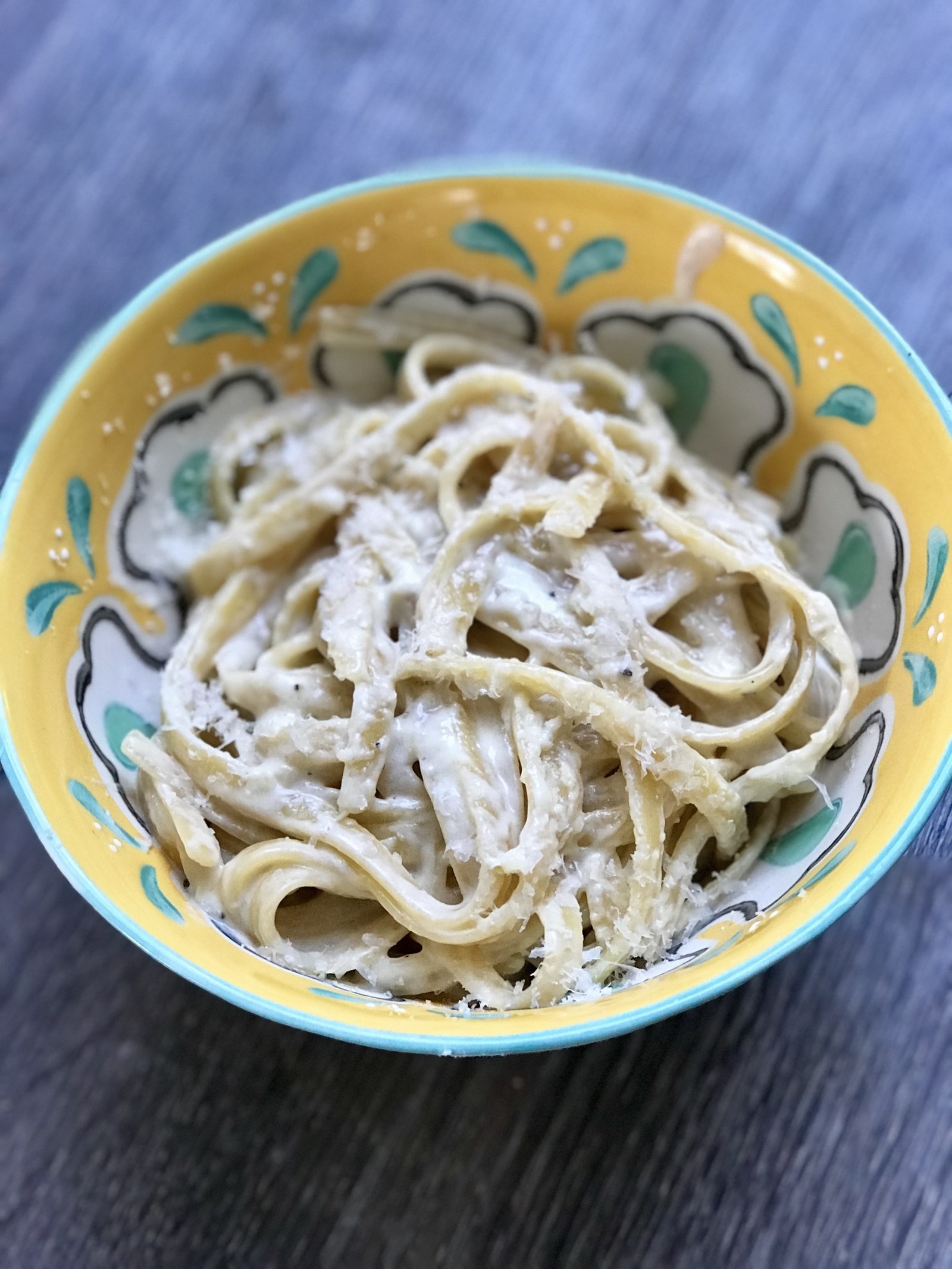 A bowl of fettuccine Alfredo