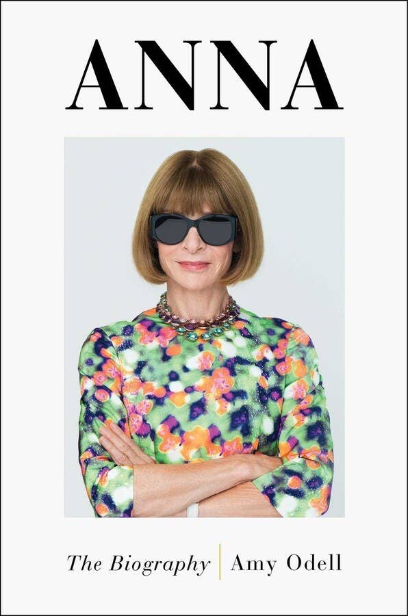The cover of Anna Wintour&#x27;s biography