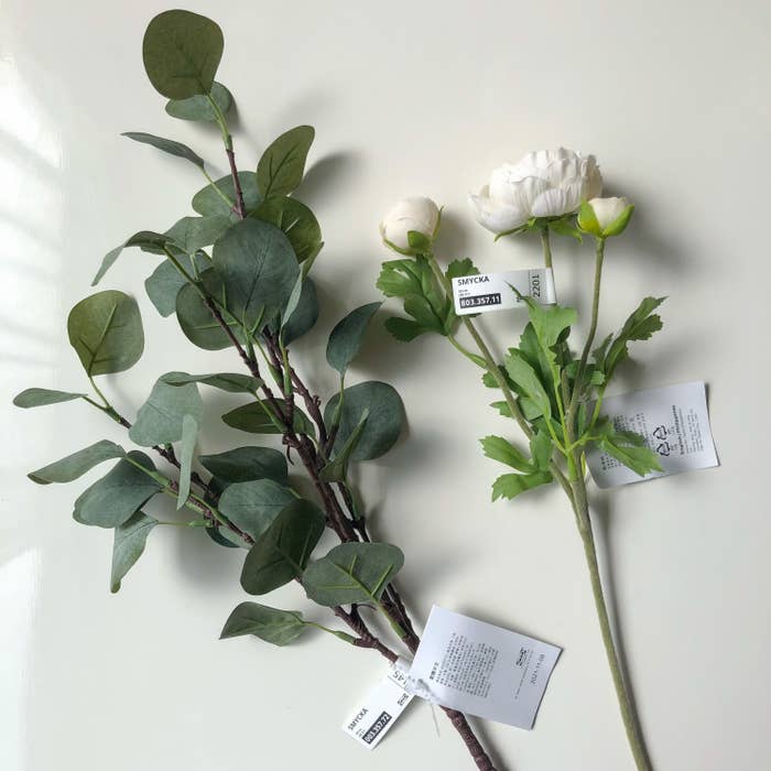 置くだけで部屋が華やかになった Ikeaとフランフランの お洒落すぎる造花 3選