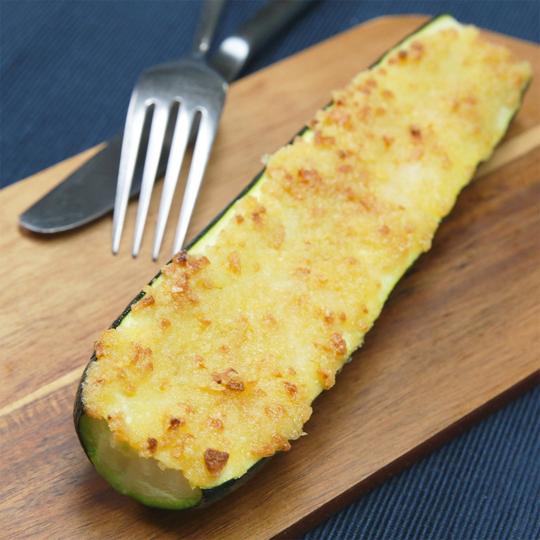 のせて焼くだけ ズッキーニのガーリックパン粉焼き おすすめレシピ 作り方 Tasty のせて焼くだけ ズッキーニのガーリックパン粉焼き おすすめレシピ 作り方 Tasty