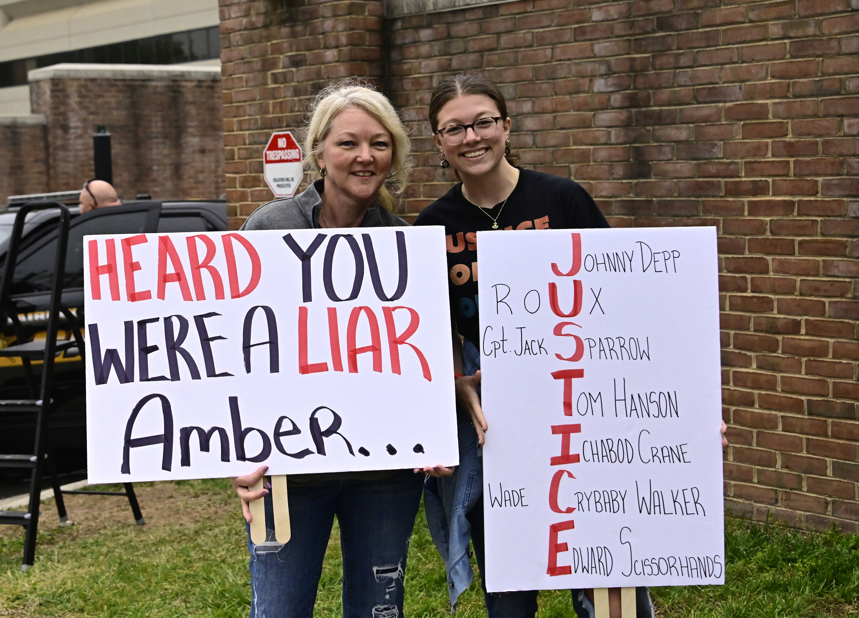 Amber Heard's Trial Testimony About Johnny Depp Is A Viral TikTok