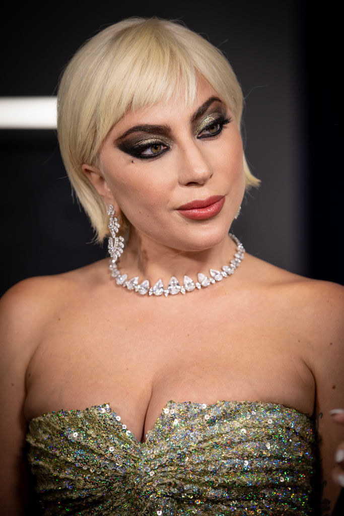 Closeup a Lady Gaga en una red carpet