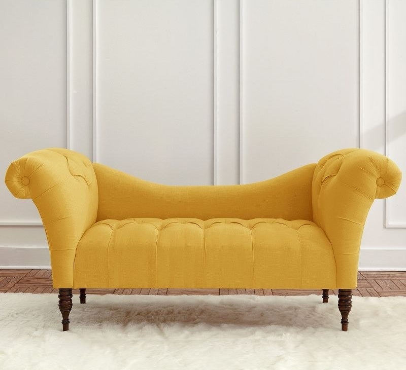 The chaise in linen french yellow