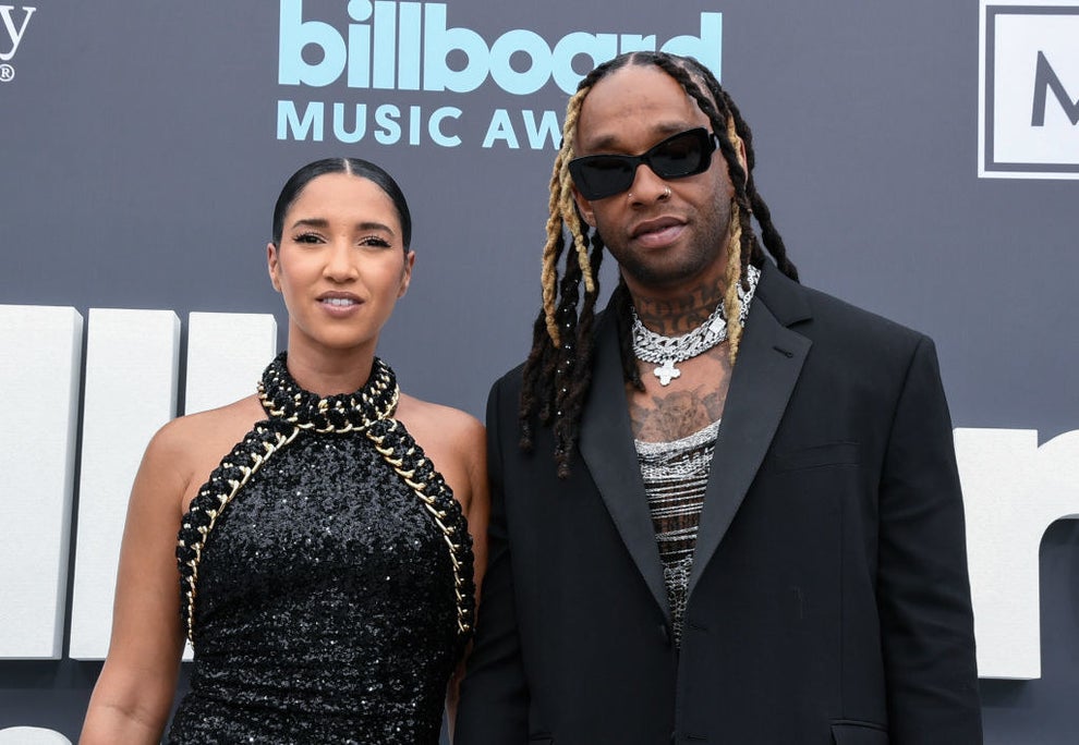 Billboard Music Awards 2022 Red Carpet Roundup