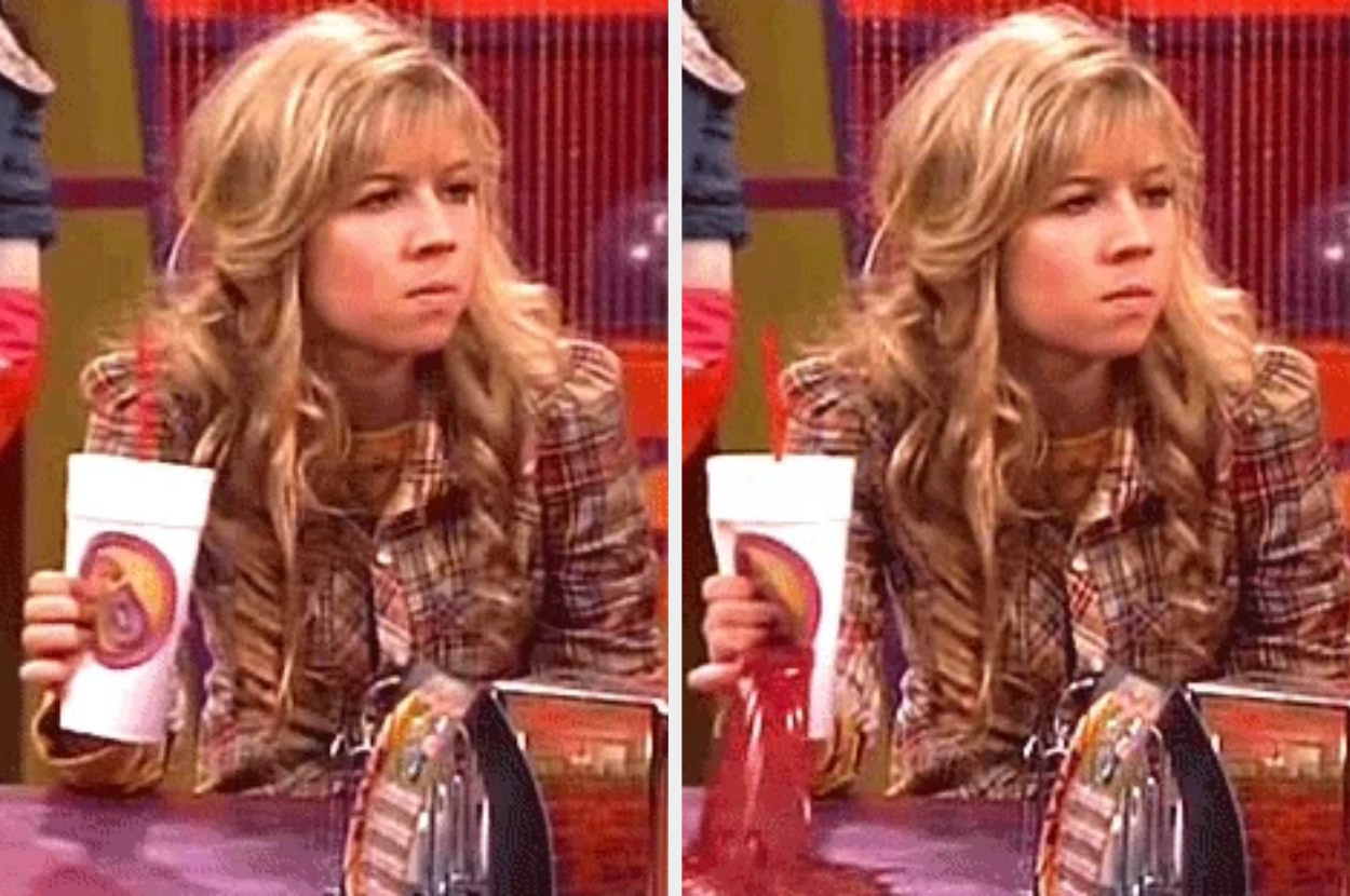 Sam from &quot;iCarly&quot; smashing her drink.