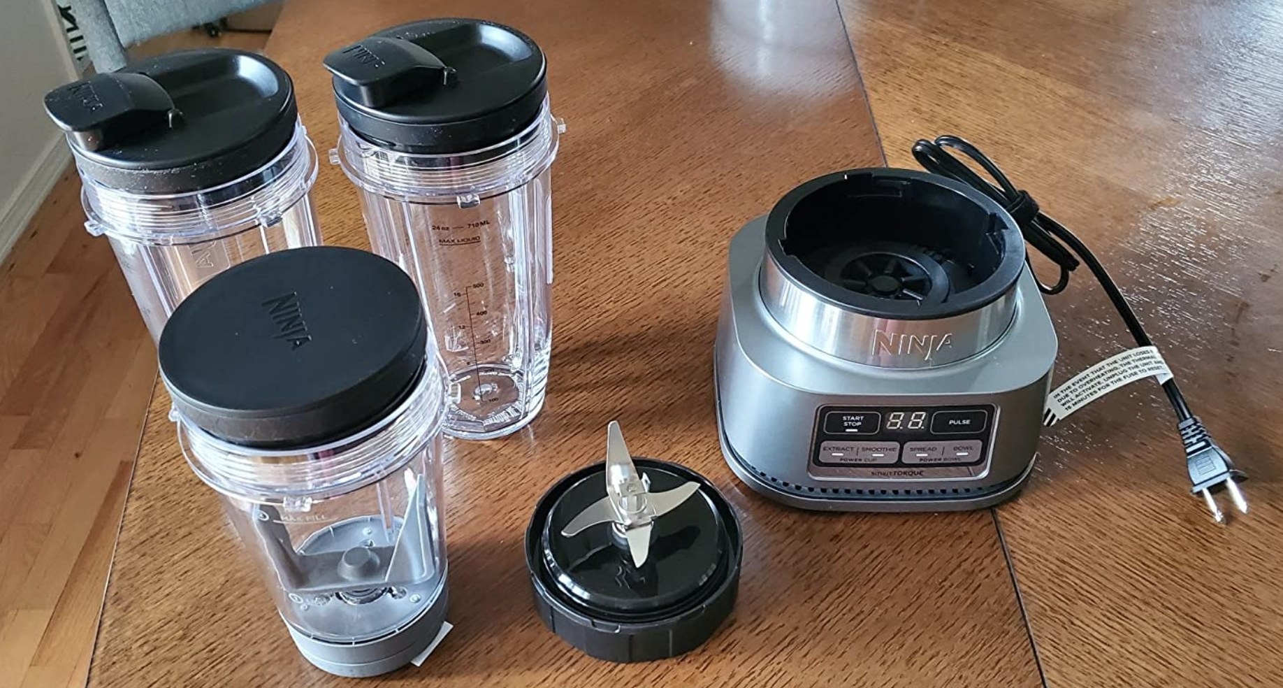 reviewer photo showing the included pieces with the blender