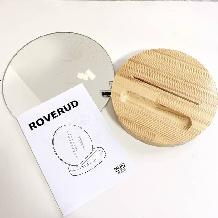 IKEA（イケア）のオススメの鏡「ROVERUD（ルーヴェルード） テーブルミラー」
