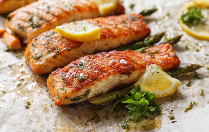 Baked salmon with herbs and lemon