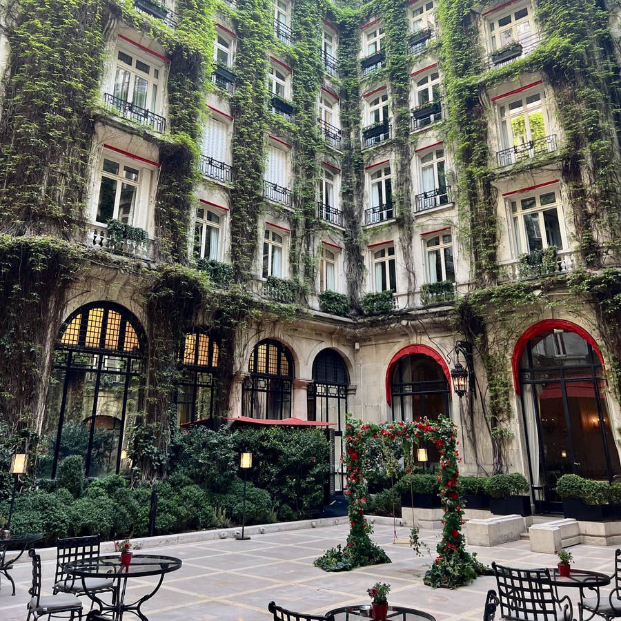 I Stayed At Four Luxury Hotels With Prime Views Of Paris — Here's What I  Thought
