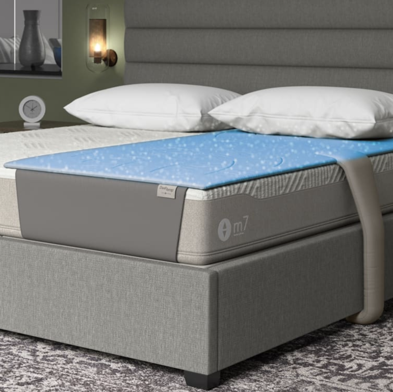 dual temp layer on a mattress