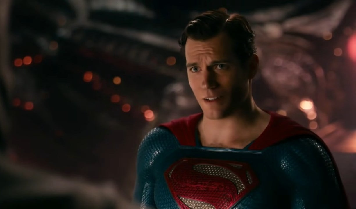 Superman speaking to Batman in Steppenwolf&#x27;s fortress in &quot;Justice League&quot;
