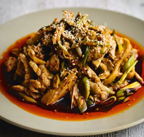 liang ban ji - cold chicken in scallion and ginger sauce