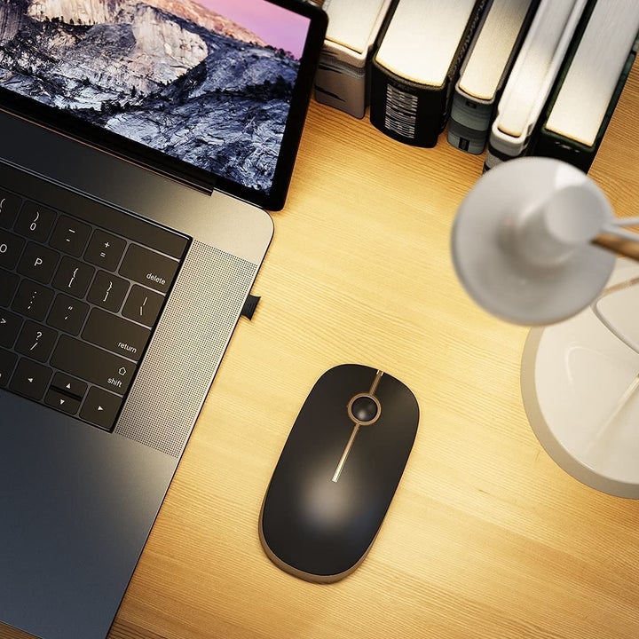 17 Tech Products From Amazon Canada That Are Under $20