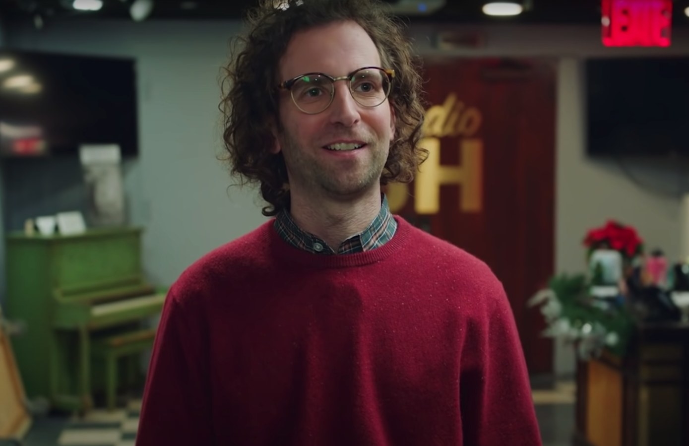 Kyle Mooney standing in a hallway at the SNL studio, remembering the good times