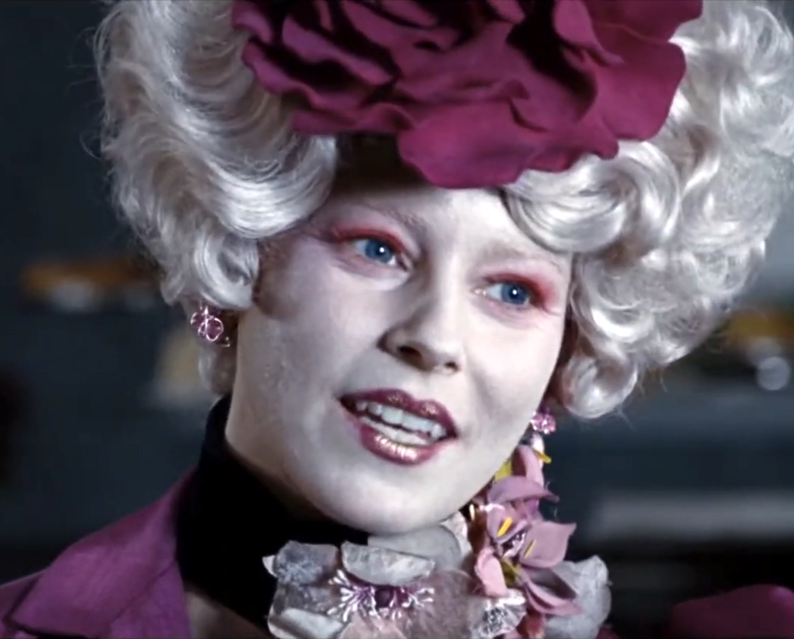 Effie Trinket. 