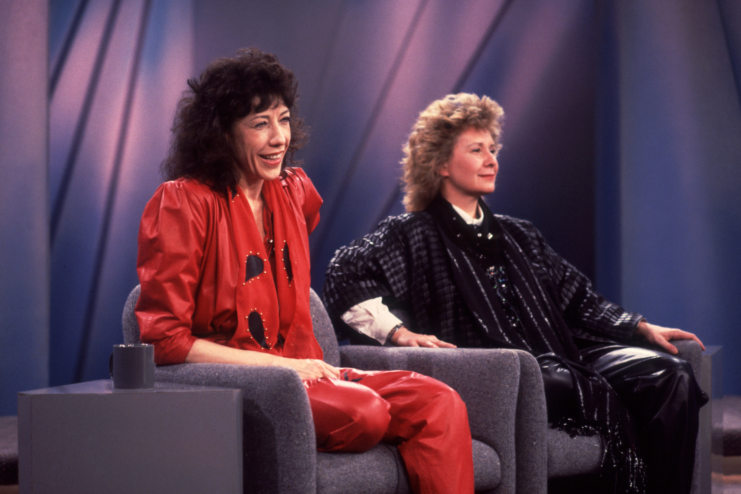 Lily Tomlin and Jane Wagner on a talk show in the &#x27;80s