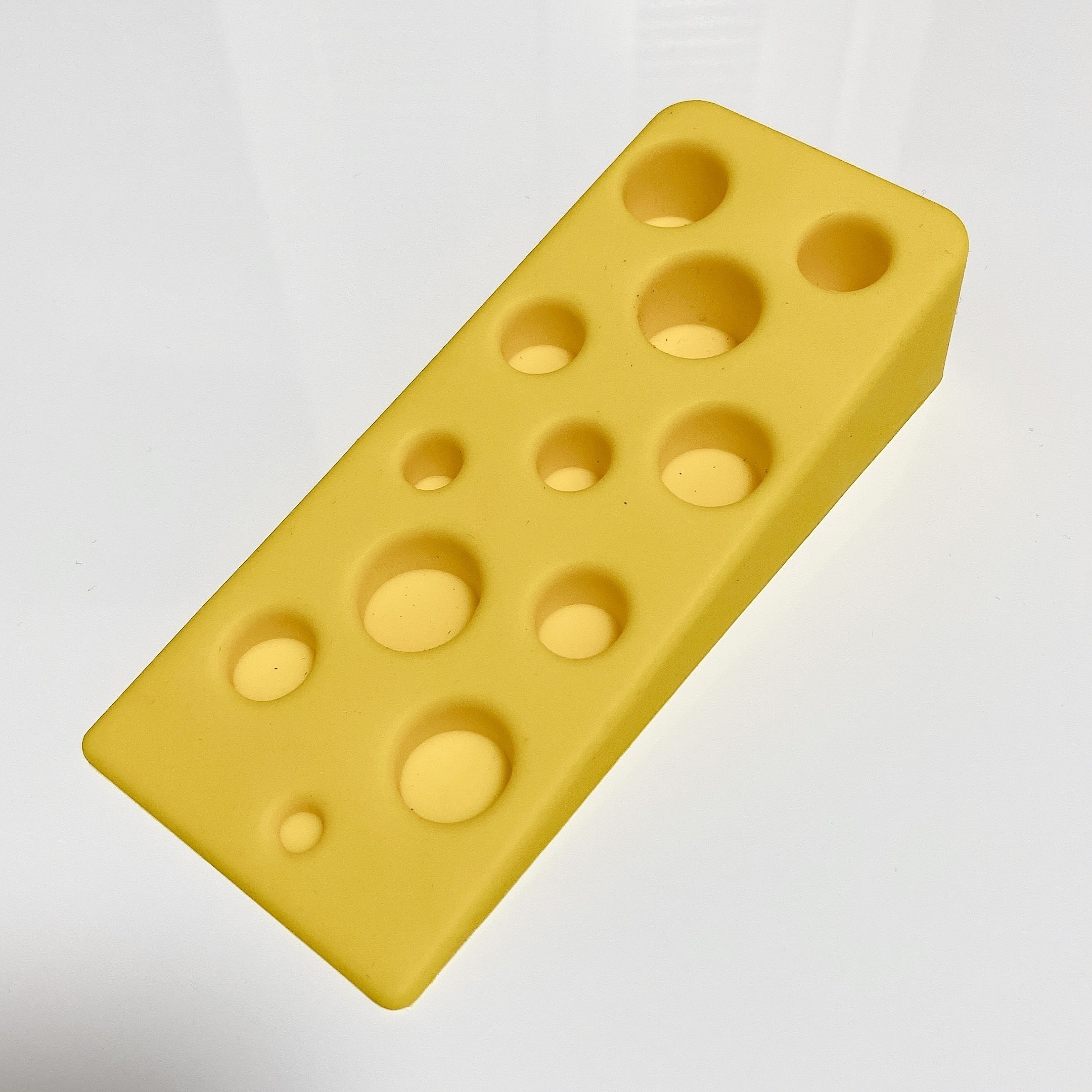 フライングタイガーのおすすめグッズ「ドアストッパー」