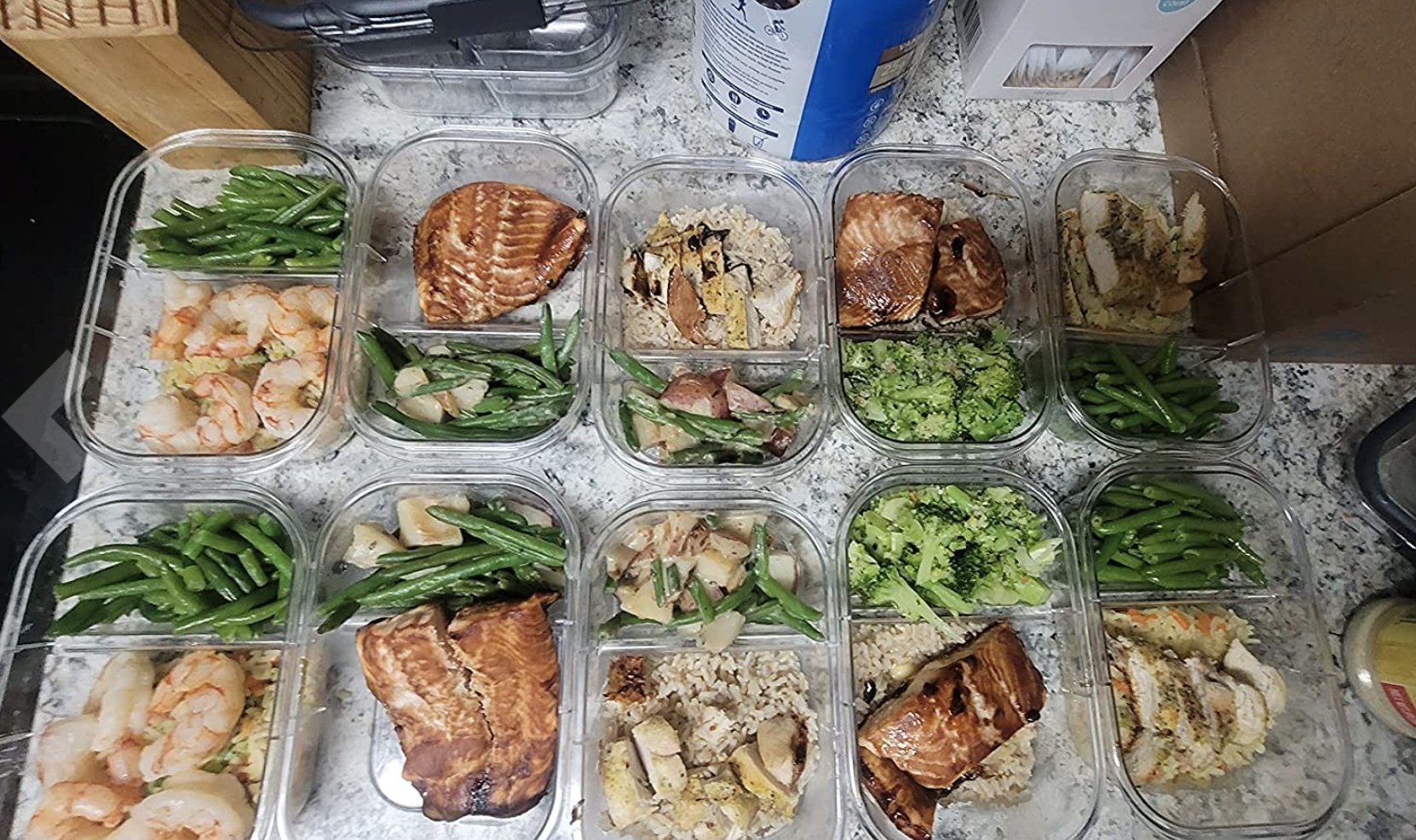 reviewer photo showing their containers used to meal prep for the week