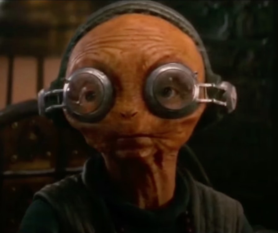 Lupita Nyong&#x27;o as Maz in Star Wars: The Force Awakens
