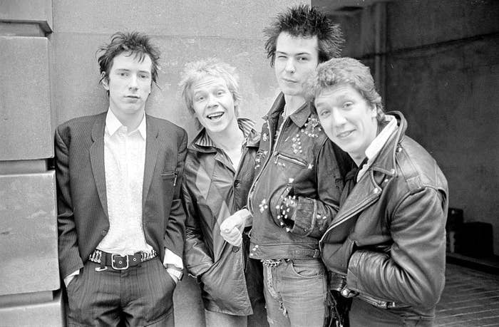 How Danny Boyle brought the Sex Pistols to life - BBC News