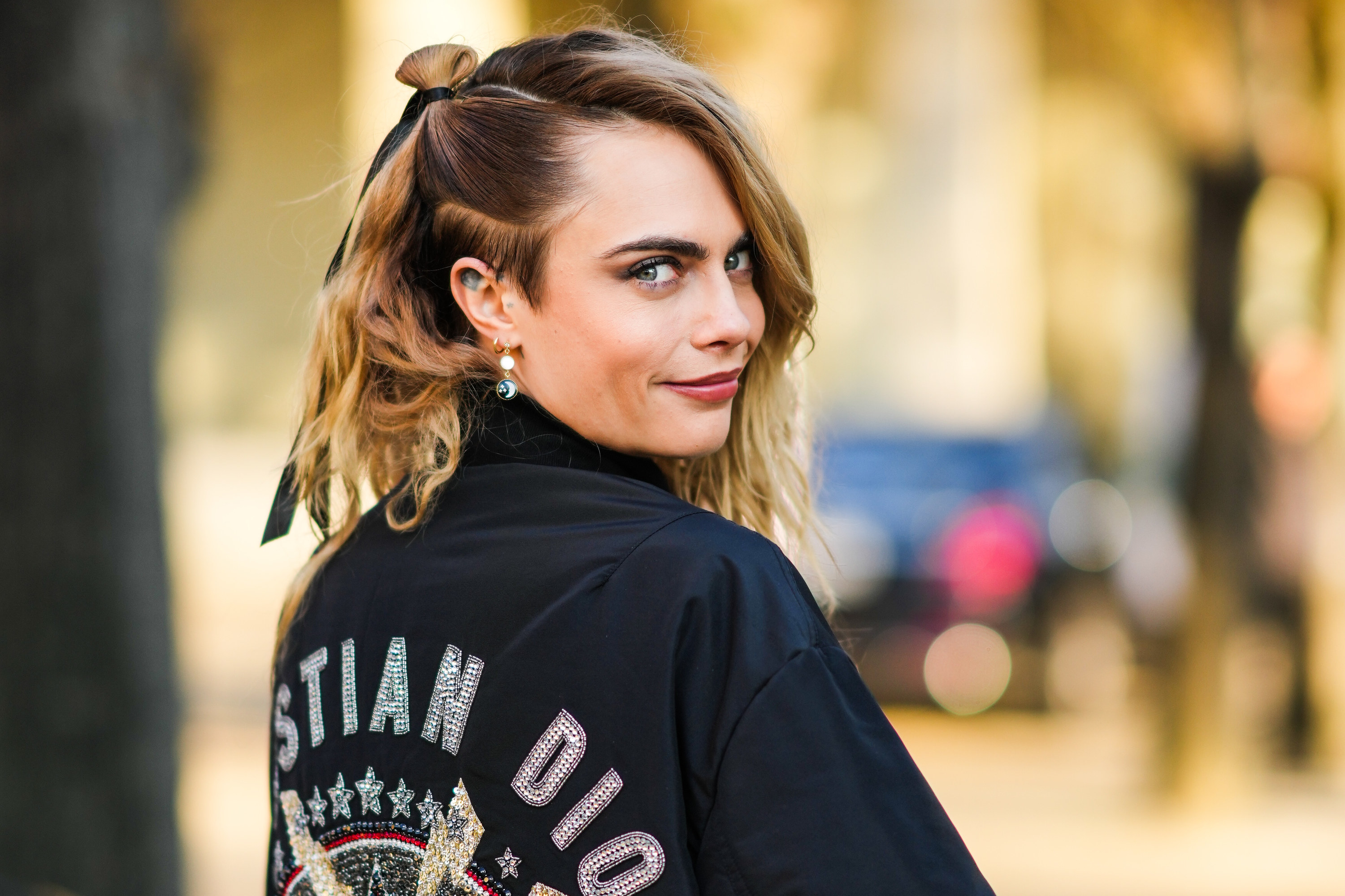 A closeup of Cara at another event