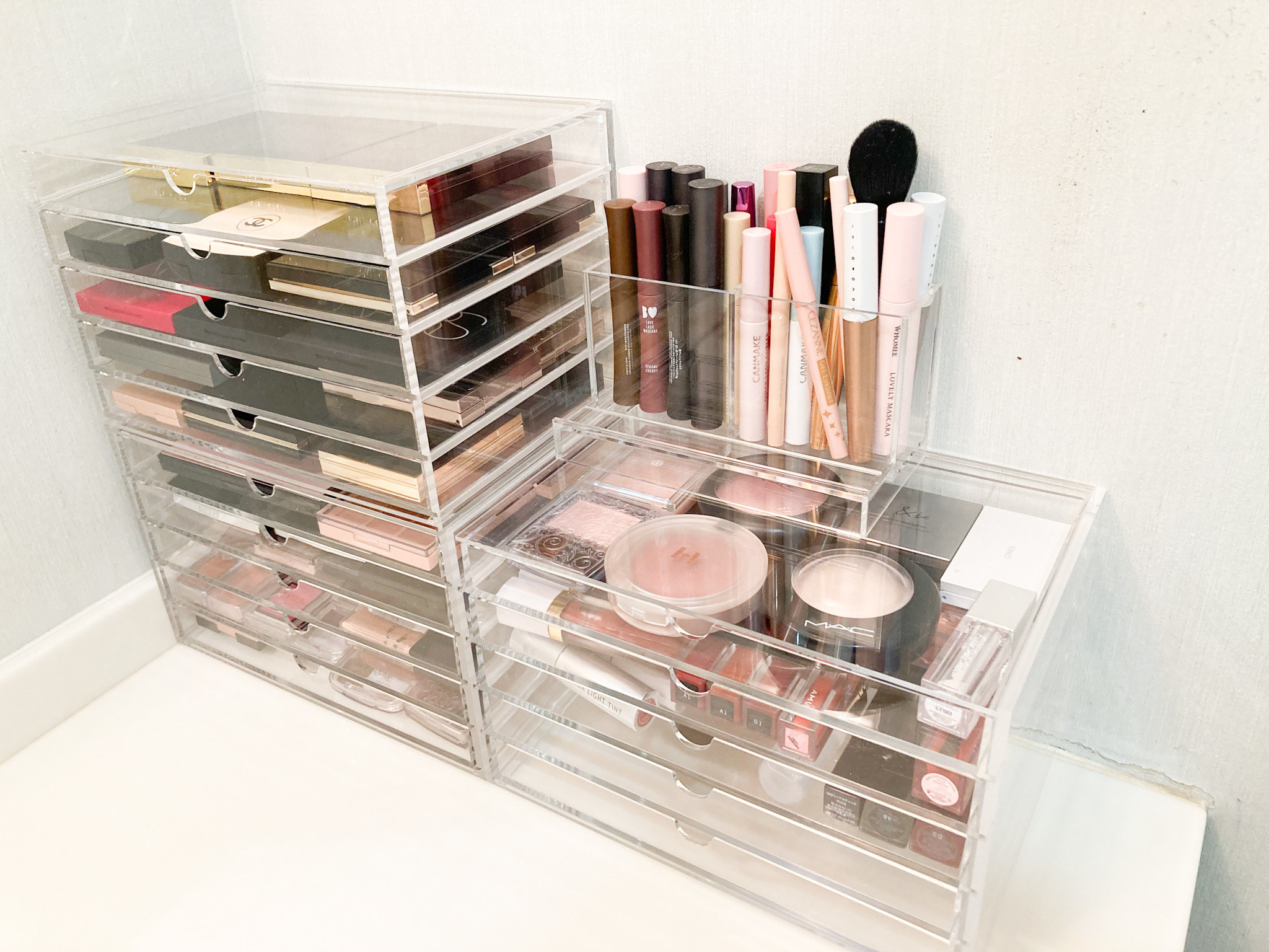 無印良品のおすすめの便利グッズ「重なるアクリルケース・横型5段」