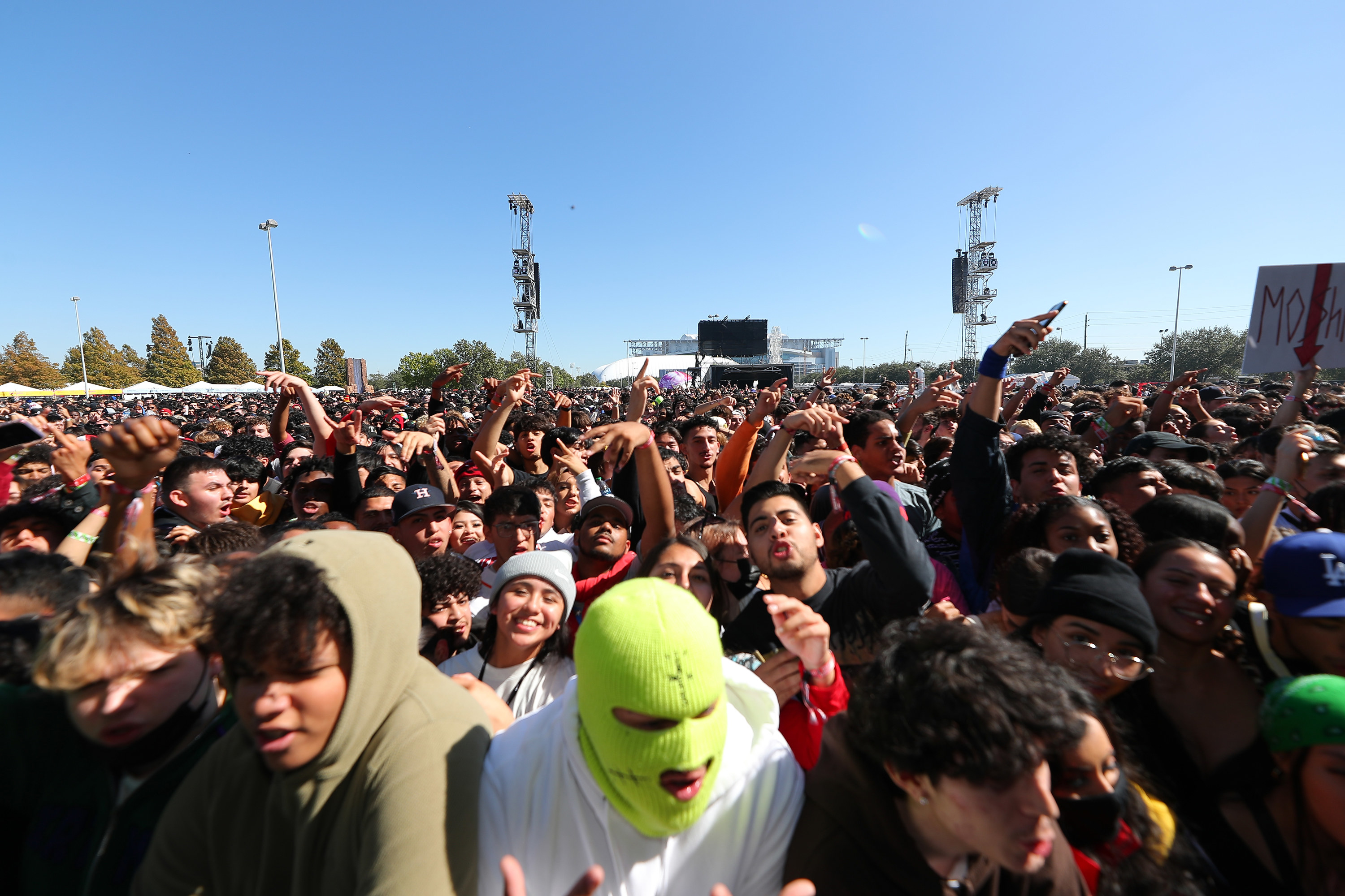 A crowd of young people in the audience