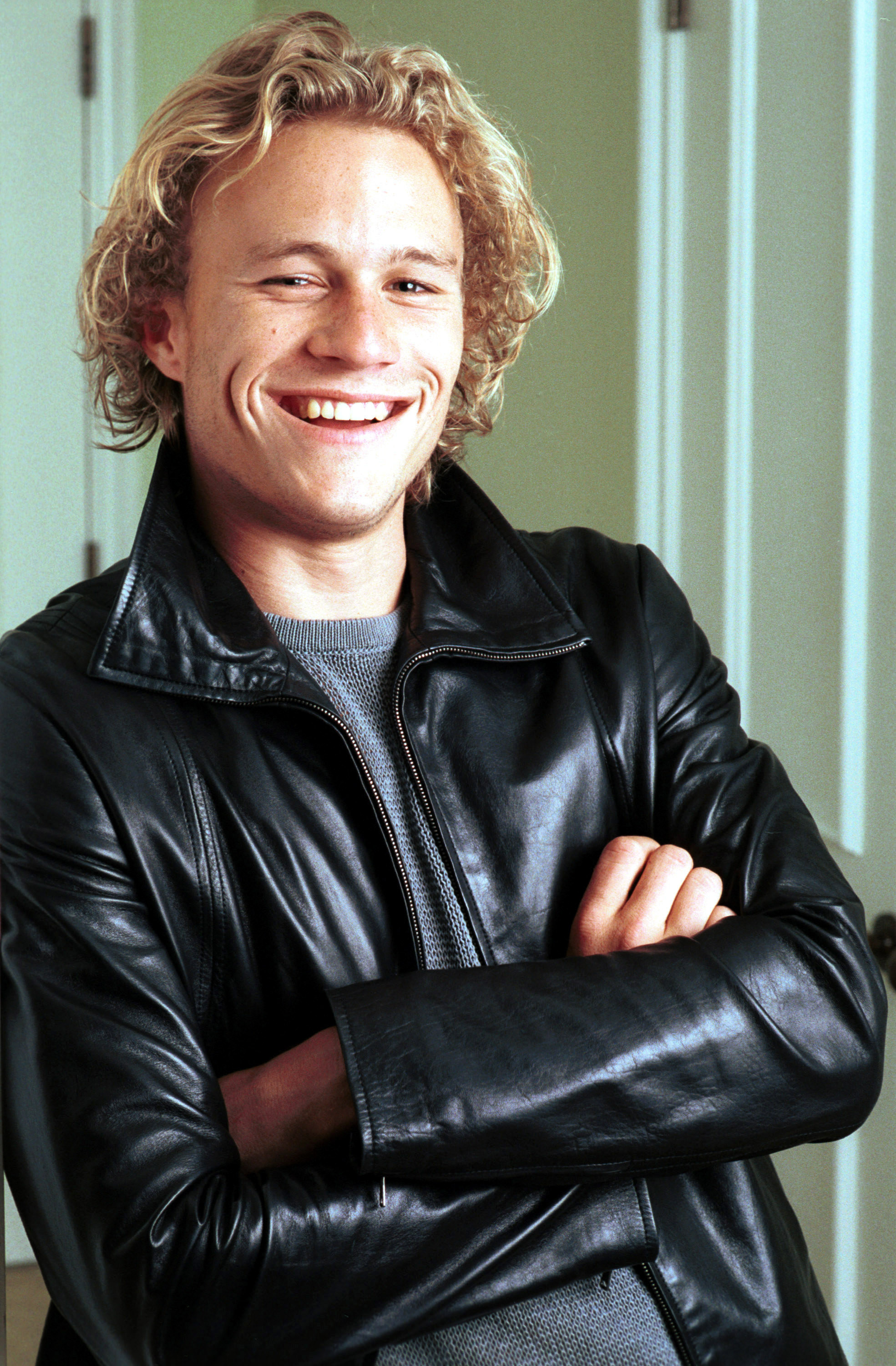 Heath Ledger smiles for a photo circa 2000