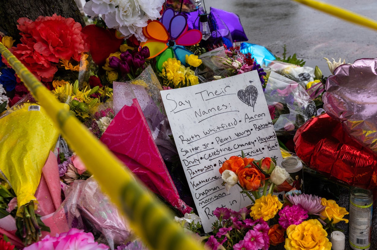 Verdächtiger im Schießereifall von Buffalo wegen inländischen Terrorismus ...