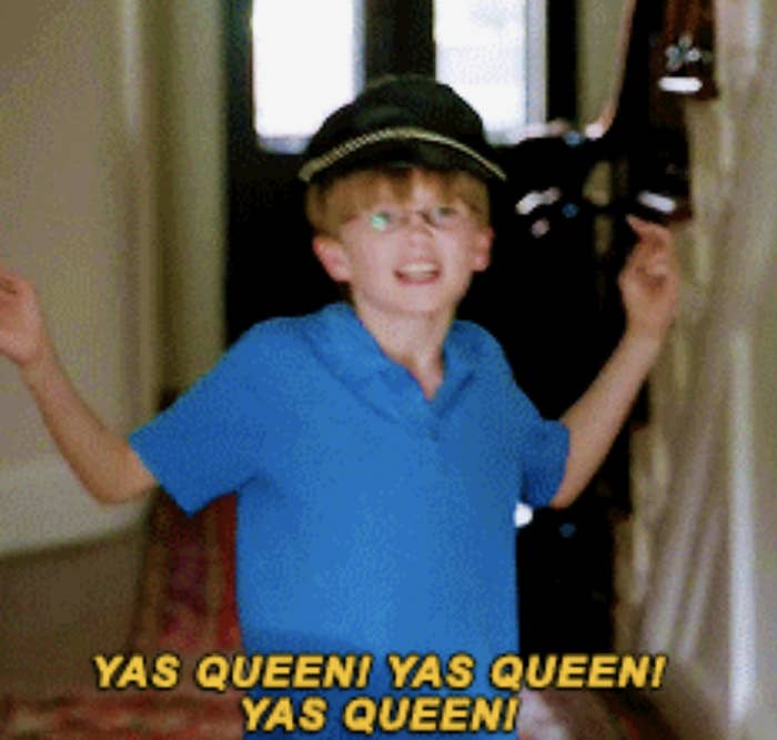 Oliver from Broad City saying &quot;Yas queen&quot; repeatedly
