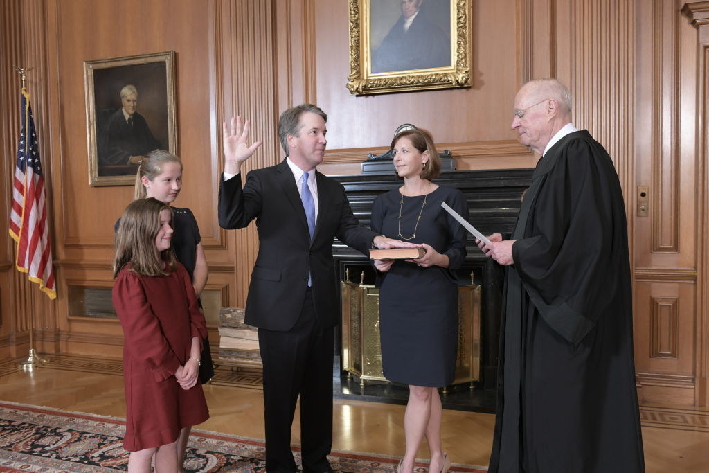 brett kavanaugh being sworn into supreme court