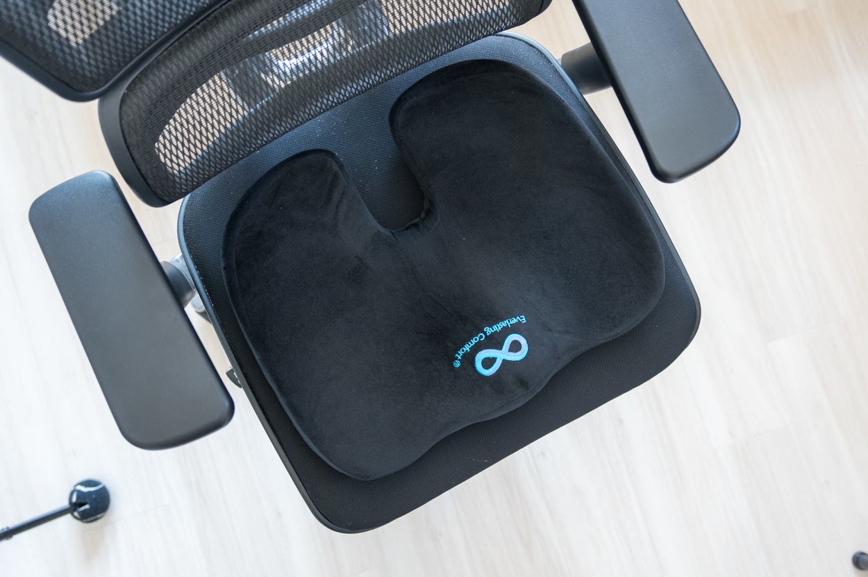 Everlasting Comfortの「メモリーフォームクッション」の使用シーン