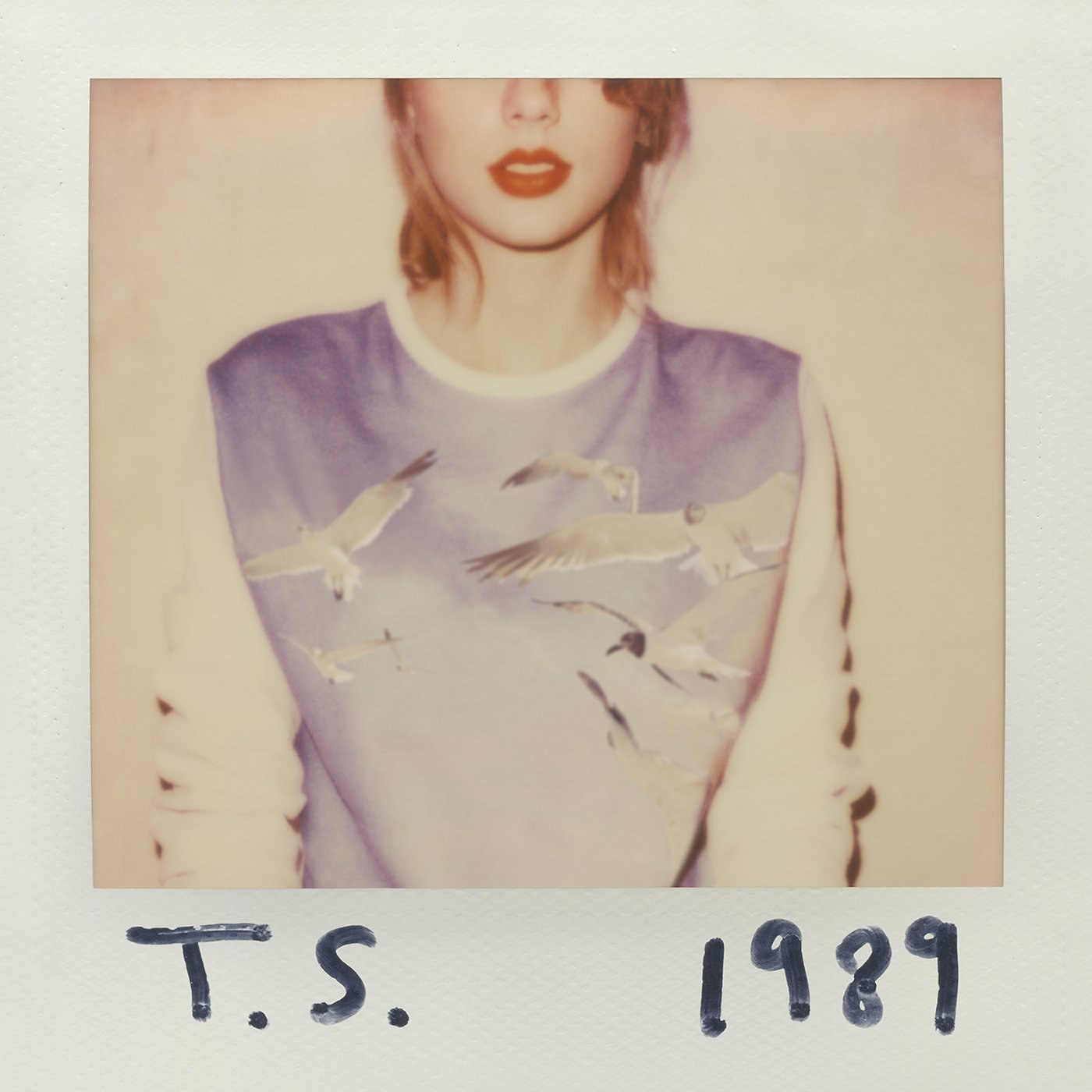 Swift&#x27;s &quot;1989&quot; album cover