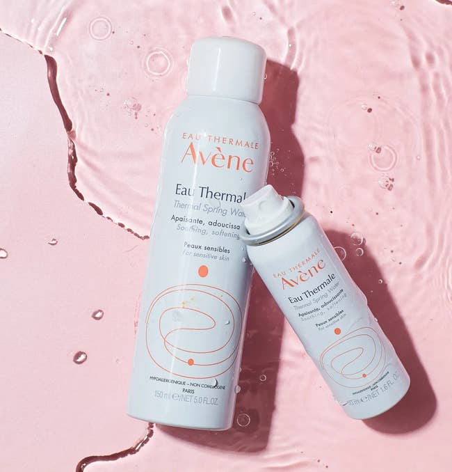 two bottles of the thermal outpouring h2o spray successful 2 antithetic sizes