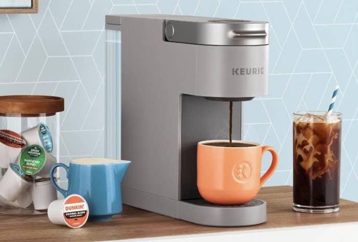 A Keurig iced and hot coffee maker
