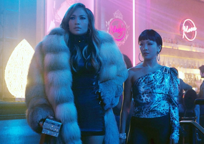 Jennifer in wears a large fur coat in Hustlers