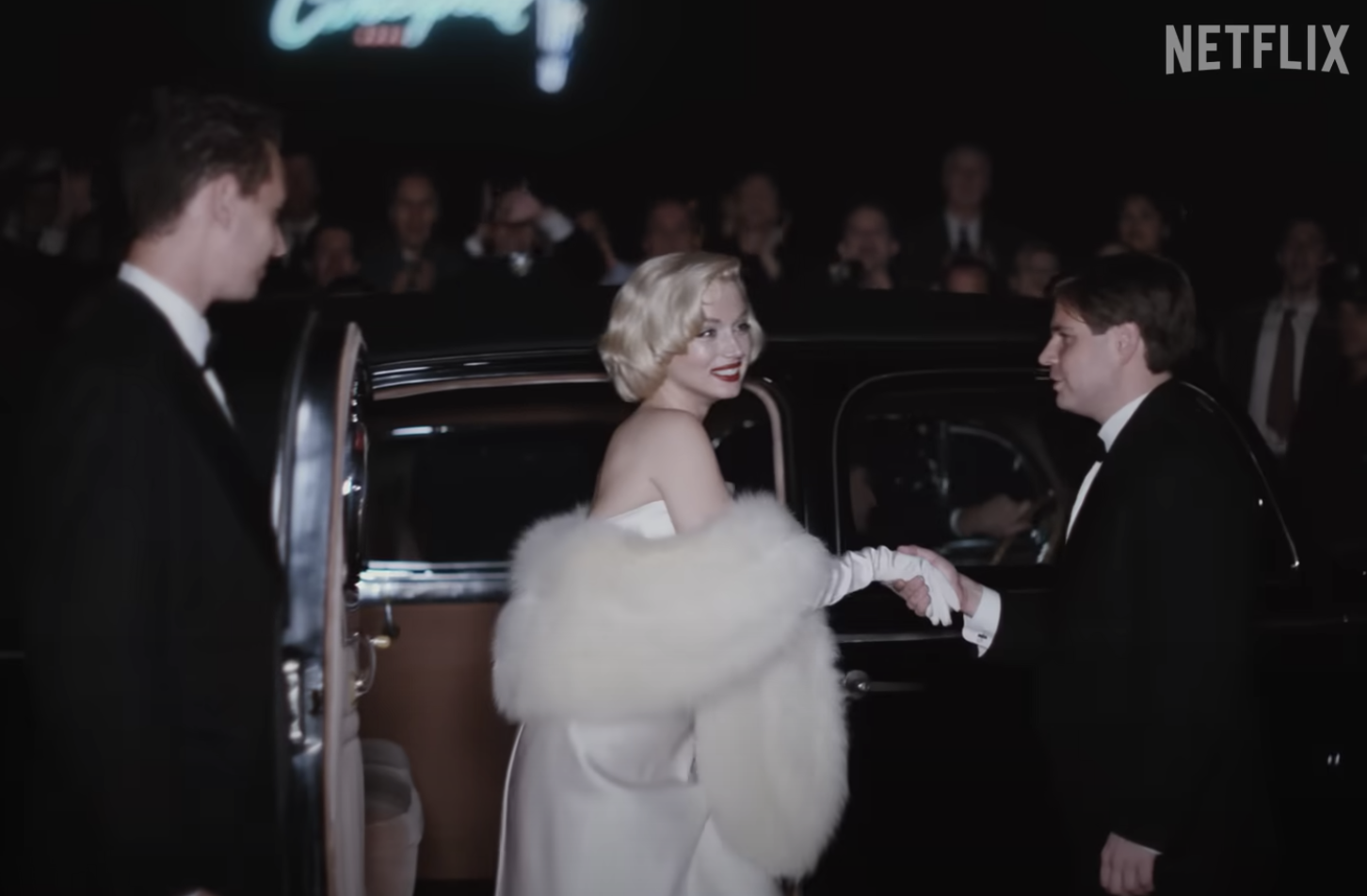 Ana as Marilyn at the Call Me Madam premiere