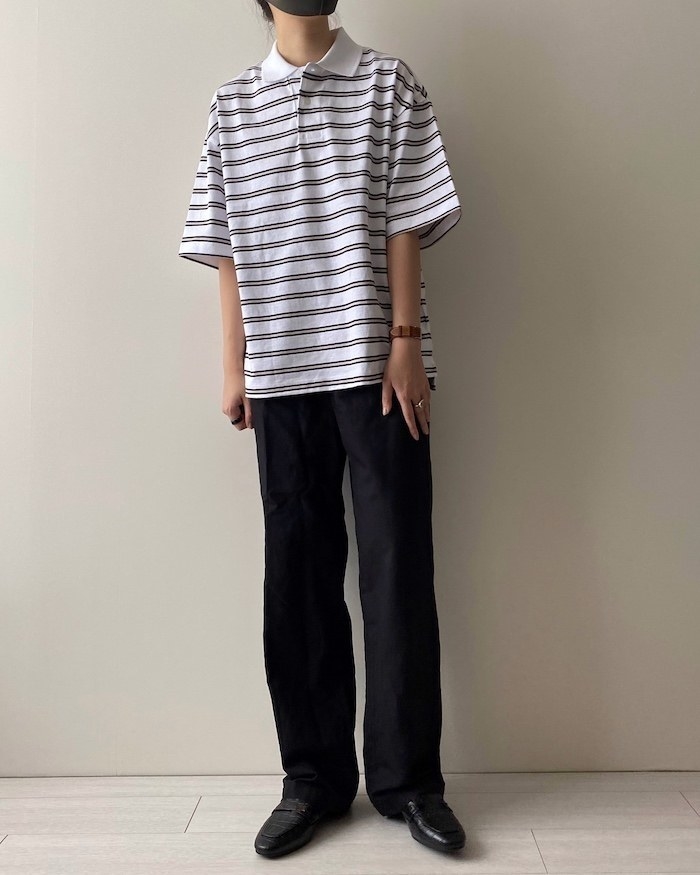 GU（ジーユー）のおすすめ楽ちんファッションコーデ「ワイドフィットポロ（5分袖）（ボーダー）NT＋E」涼しげでオシャレな人気のシャツ
